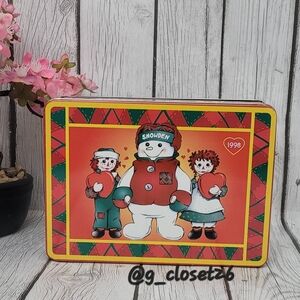 Vtg. Snowden Bear and Raggedy Ann & Andy Tin Box